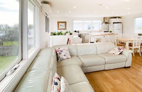 Powlett River Casa | Surf Shack on Stradbroke