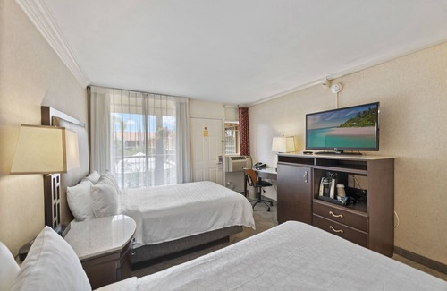Laguna Beach Hotel | Surf, Swim, Shop, and Explore Laguna Beach #55