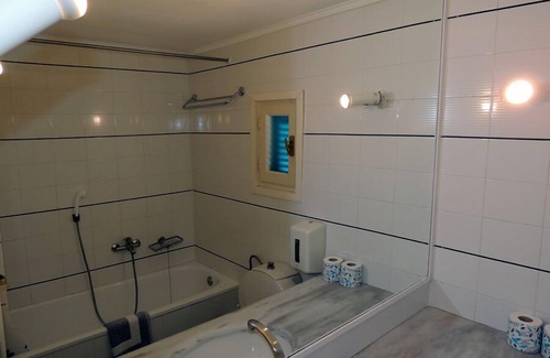 Santa Maria Hotel | Surfing Beach Village