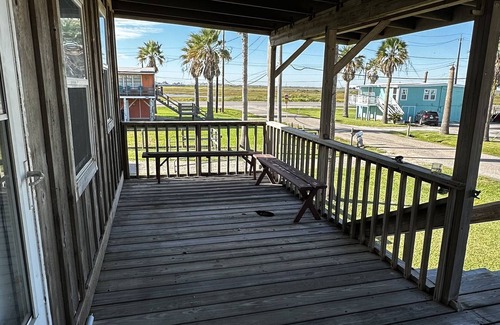 Surfside Beach Cabaña | Fantásticas vistas de la playa y la bahía. Pasos a la playa