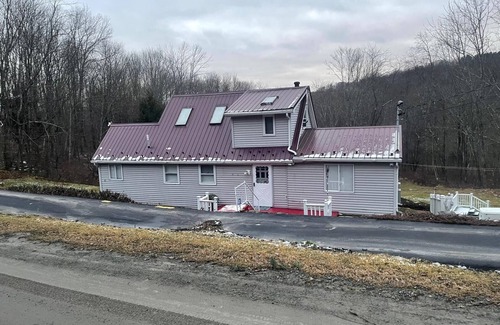 Susquehanna Casa | Susquehanna Waterfall Haven