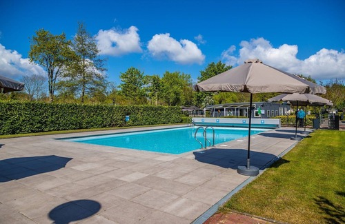 Velsen-Zuid Casa | Vivienda sostenible cerca del campo de golf