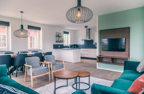 Medemblik Villa | Villa de agua sostenible con lavavajillas