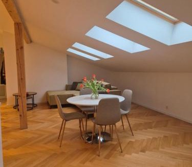 Old Town Apartamento | Suur-Karja Penthouse Apartment