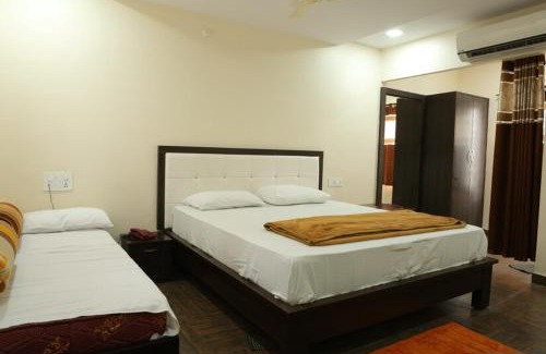 Proddatur Hotel | SV Grand