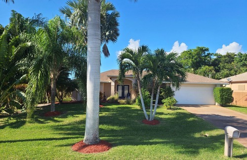 Pelican Casa | SW Cape Coral Home w Piscina climatizada muy privada y fantásticas puestas de sol