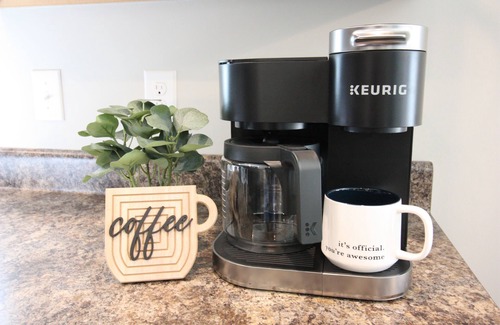 Swansboro Casa | Swansboro Place: Heated Screened Pool & Game Room