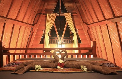 Lindung Jaya Casa | Swarga Lodge and Homestay