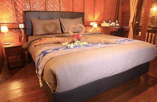 Lindung Jaya Casa | Swarga Lodge and Homestay