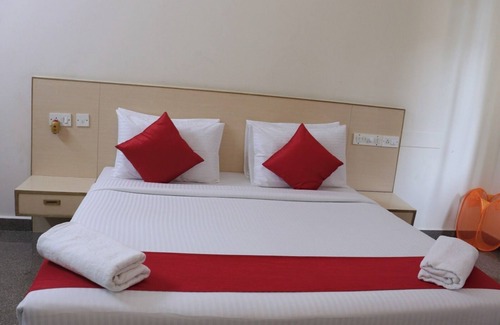 Brookefield Hotel | Sweet Crystal Homes