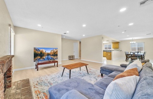 El Monte Casa | Sweet Escape · Universal + LA Main Attractions!