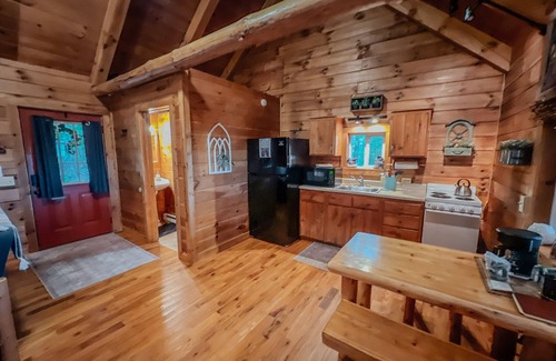 Laurelville Cabina | Sweet heart cabin-Cabaña-Baño privado-Estándar