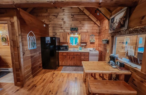 Laurelville Cabina | Sweet heart cabin-Cabaña-Baño privado-Estándar