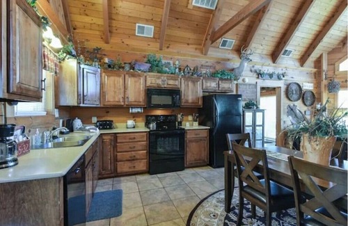 Branson Cedars Cabina | Sweet Life Cabin Branson Cedars