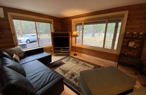Sisters Cabina | Sweet Retreat Cozy Cabin