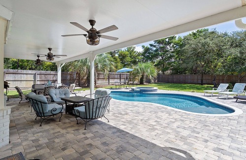 Gulf Pines Casa | Sweet Spot - Newly Renovated, Heated Pool, Golf Cart, Deeded Beach Access!