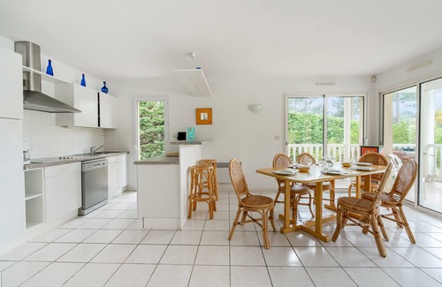 Lacanau-Ocean Chalet De Esquí | Villa con piscina para 8 en Lacanau