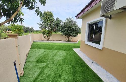 Krubong Casa | Swimming pool with 5 bedroom house Full AC near Stadium Hang Jebat
