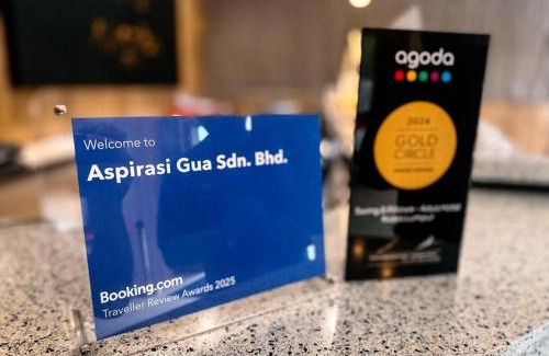 Dua Hotel | Swing & Pillows - Malacca River Walk