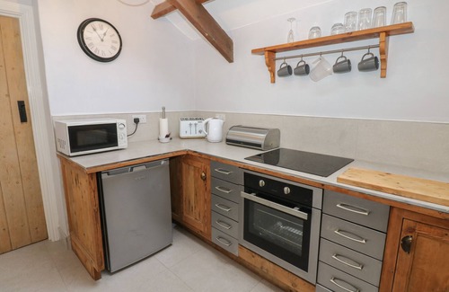 Allendale Casa | SWINHOPE VIEW, pet friendly, character holiday cottage in Hexham