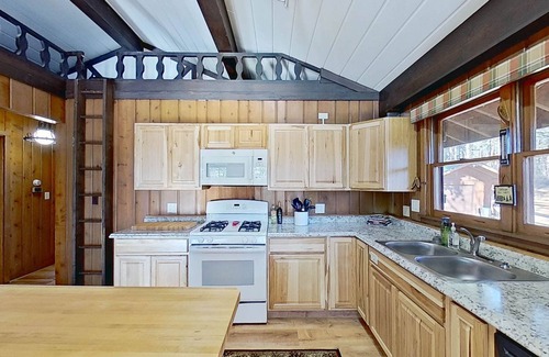 Conover Chalet De Esquí | Swiss Chalet/waterfront