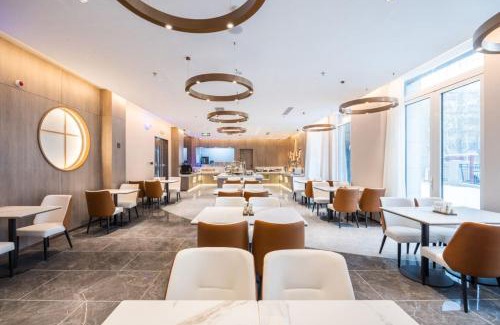 Guangzhou Central Business District Hotel | Swissotel - Guangzhou Zhujiang New Town Branch