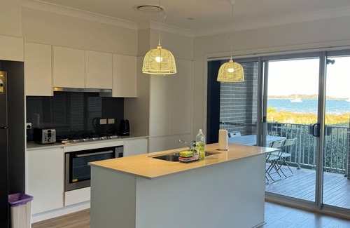 Taren Point Casa | Sydney Waterfront Beach House