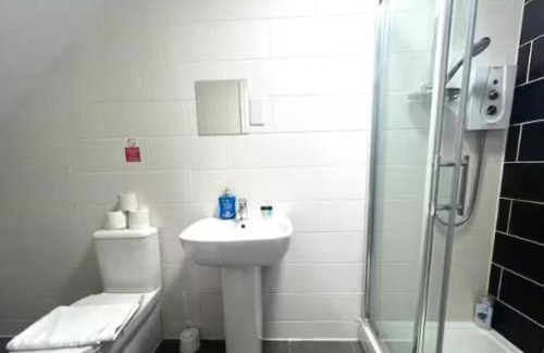 Leicester Apartamento | Syster Properties Leicester LE3 Stay with Free Parking Peaceful Area at Sangha walk