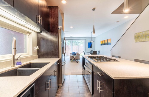 Cherry Street Condominio | T-Town Hideaway