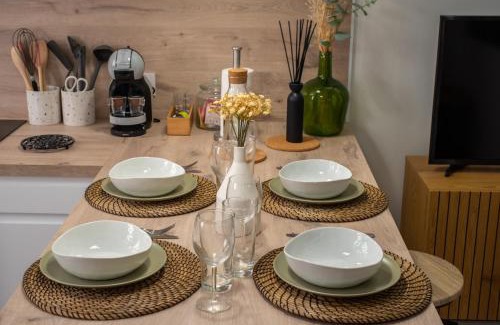 Martigues Apartamento | T2 cosy et climatisé au cœur de la ville - La Golondrina