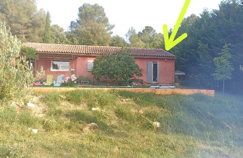 Tourves Cama Y Desayuno | T2 "NATURE" - 30m2 - Swimming pool - Provence Verte - Near Sainte-Baume -3 pers.
