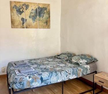 Notre-Dame du Mont Apartamento | T2 notre dame du mont - cours Julien - Clim