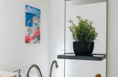 Downtown Angers Apartamento | T2 paisible avec balcon verdoyant
