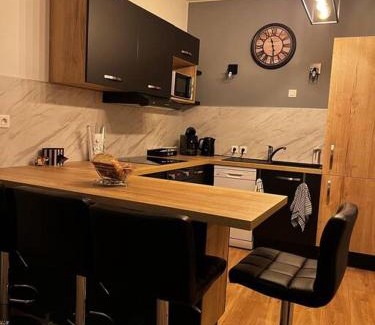 Perigueux Apartamento | T2 PARFAITEMENT SITUÉ AU PIED DE LA CATHÉDRALE