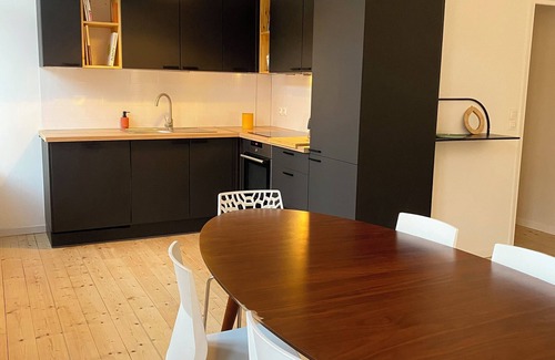 Lille-Moulins Apartamento | T3 Lumineux au Design Sobre en Plein Coeur de Moulins à Lille Garage 2 Places