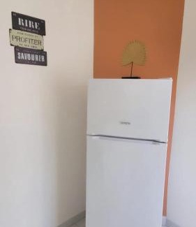 Neris-les-Bains Apartamento | T3 rénové en face des Thermes