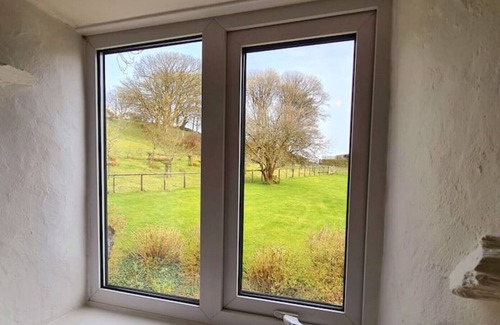 Fivelanes Cabaña | Ta Mill Forge Cottage in a Stunning Retreat