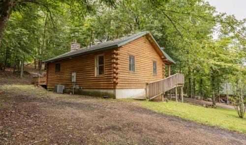 Shell Knob Casa | Table Rock Lake Cabin - Sassafras #14 with Lake Access Hot Tub Outdoor Pool