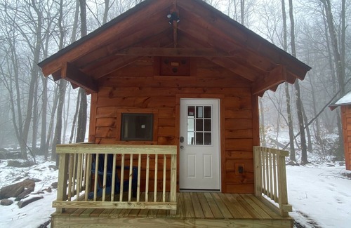 Sand Lake Cabina | Taborton Harvest Boulder Pines Cabin in the woods