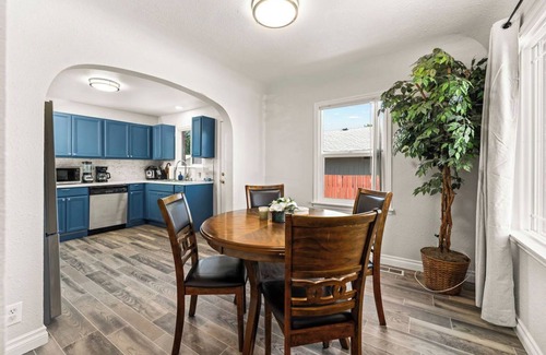 South End Casa | Tacoma Urban Oasis