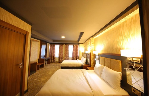 Ipekyolu Hotel | Taht Palace Hotel