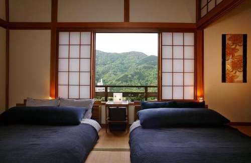 Hakone Villa | Taisho Modern Villa Zen