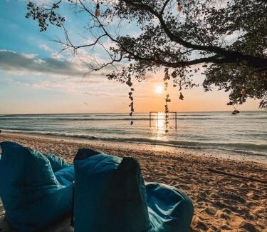 Gili Trawangan Hotel | Taj Maza Sunset Villas