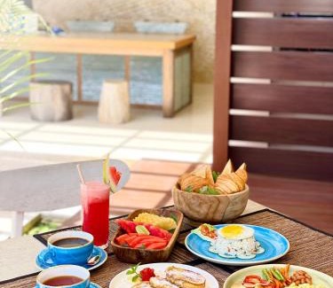 Gili Trawangan Hotel | Taj Maza Sunset Villas