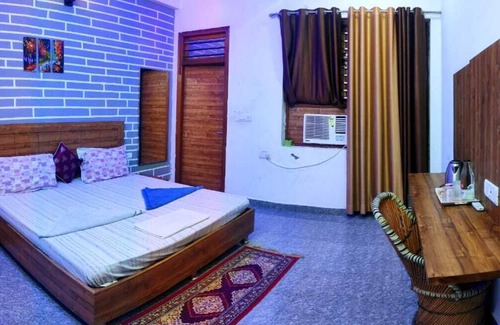 Taj Ganj Hotel | Taj Street Hostel