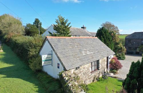 Looe Casa | Talehay Cottages