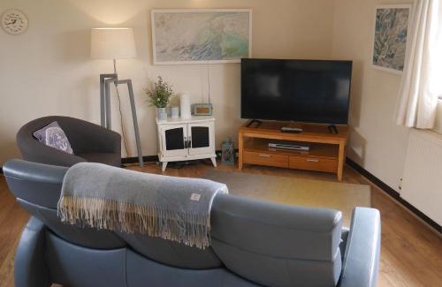 Looe Casa | Talehay Cottages