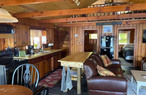 Wetmore Casa | Tall Pines Private, Rustic, Lakeside Cottage
