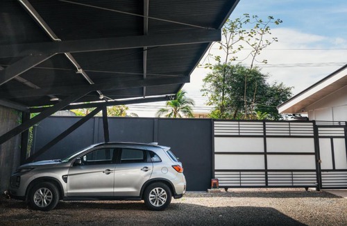 Uvita Apartamento | TAMANDUA HOMES el centro de Uvita