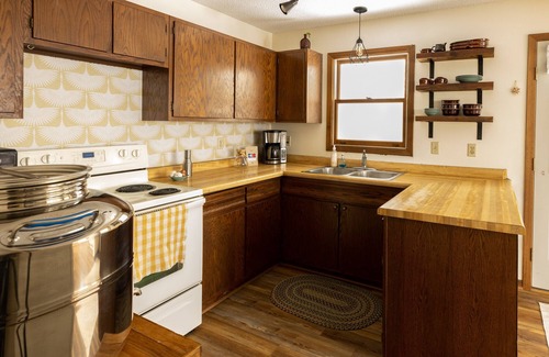 Hovland Casa | Tamarack House on Lake Superior